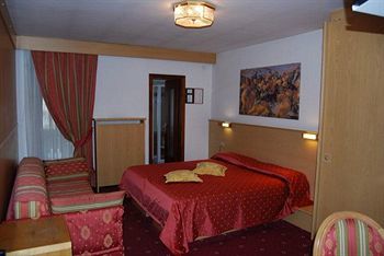 Hotel Corona Pinzolo Wellness Dolomite&Family Pinzolo