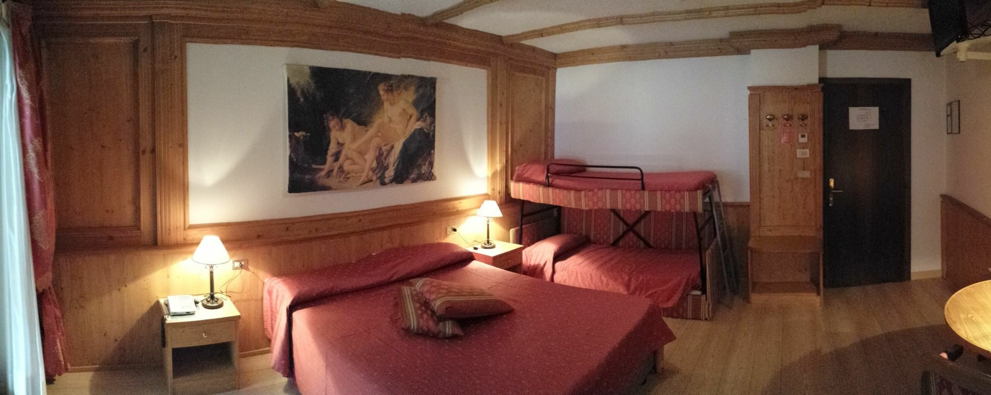 Hotel Hotel Corona